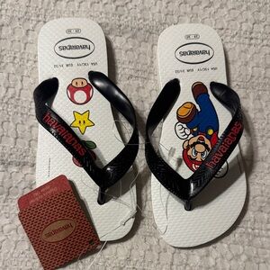 Havaianas Super Mario White Flip Flops